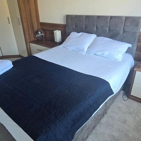 Hullidays - The Sawmill Suite Kingston upon Hull Buitenkant foto